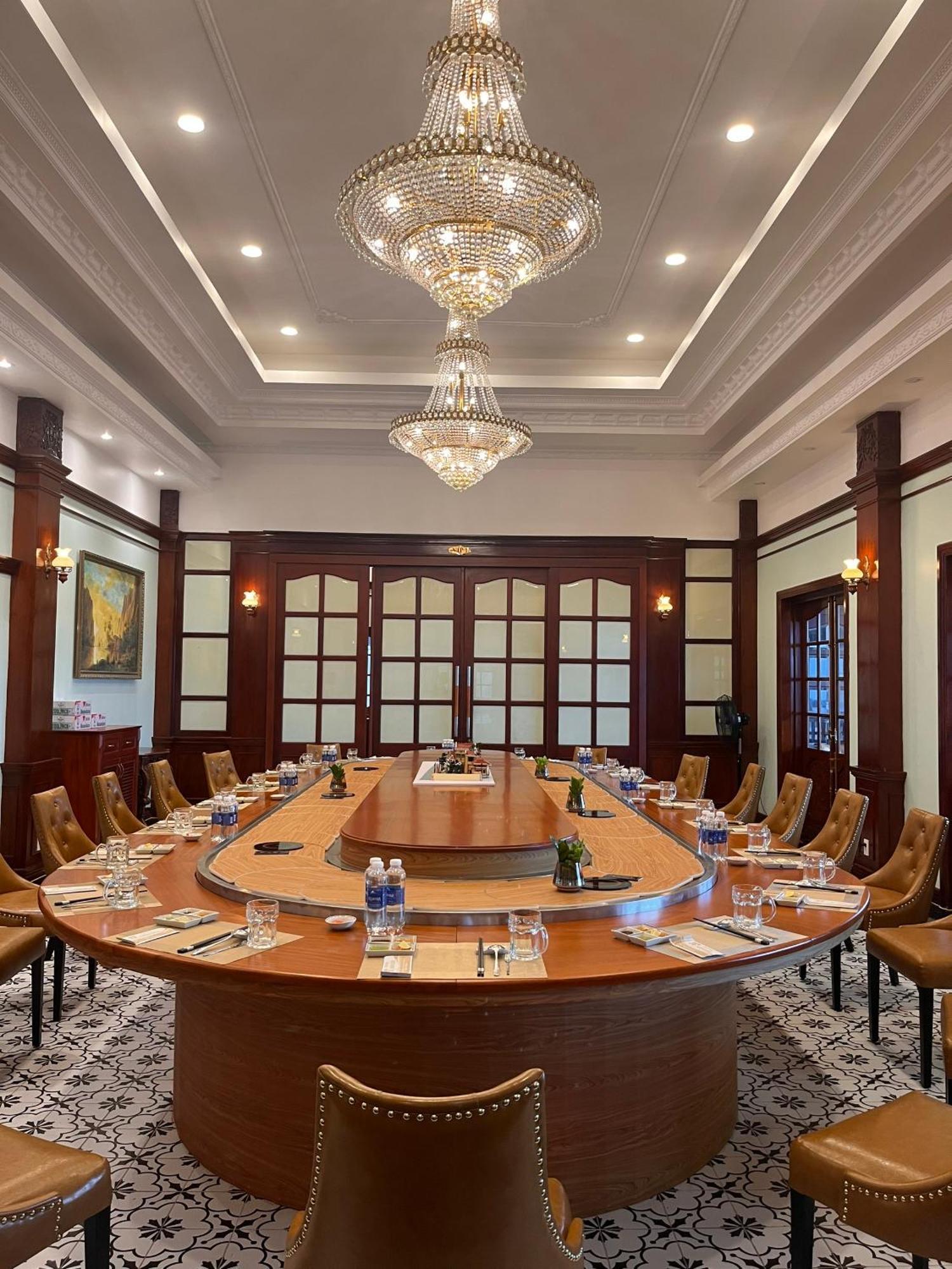 Chuong Duong Hotel My Tho Bagian luar foto
