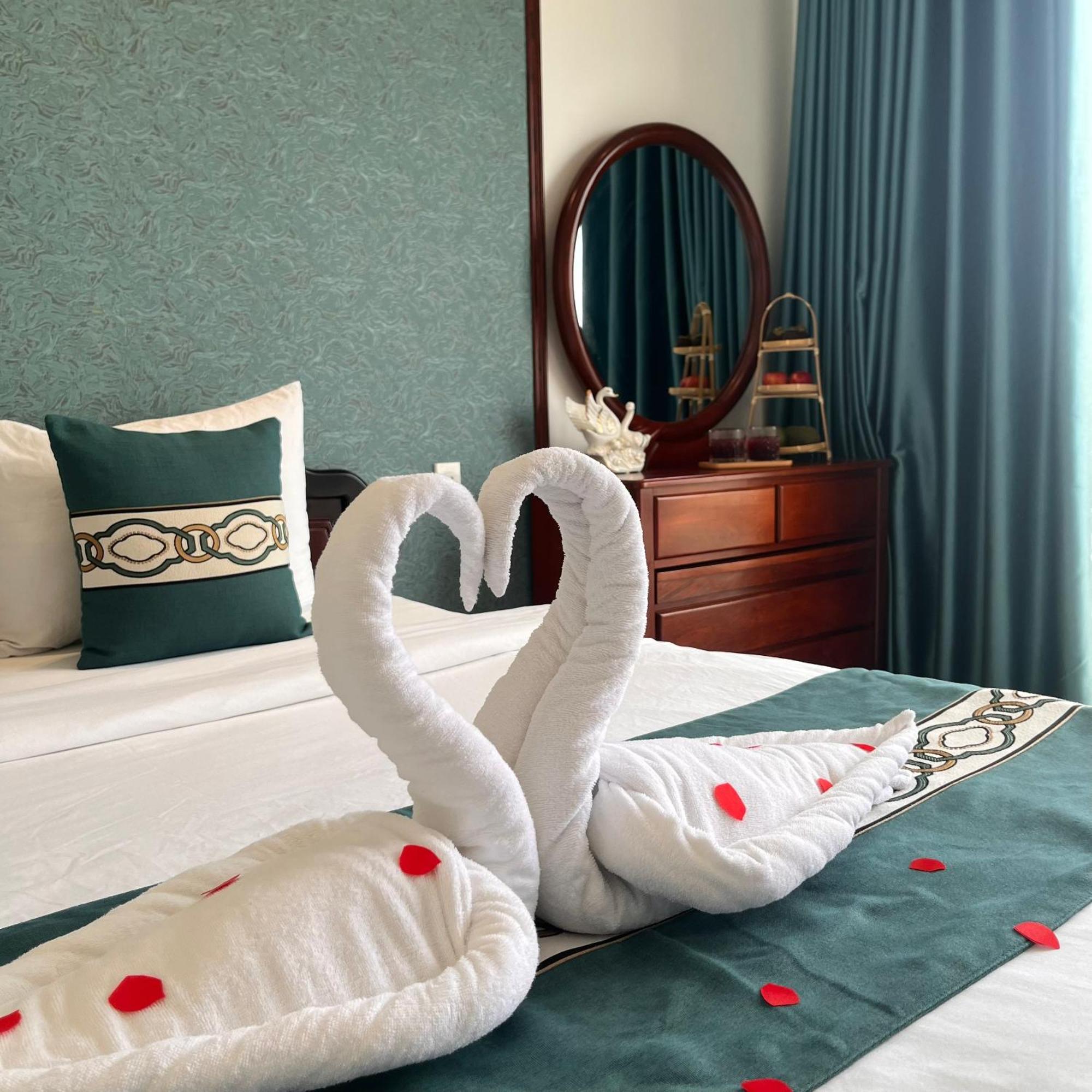 Chuong Duong Hotel My Tho Bagian luar foto