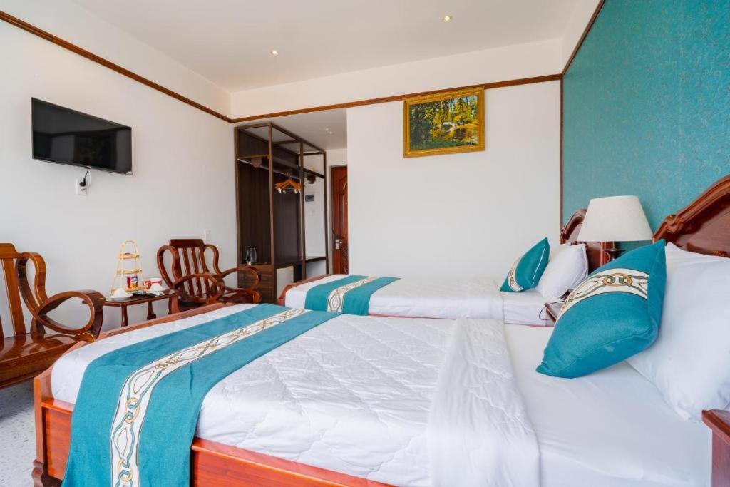 Chuong Duong Hotel My Tho Bagian luar foto