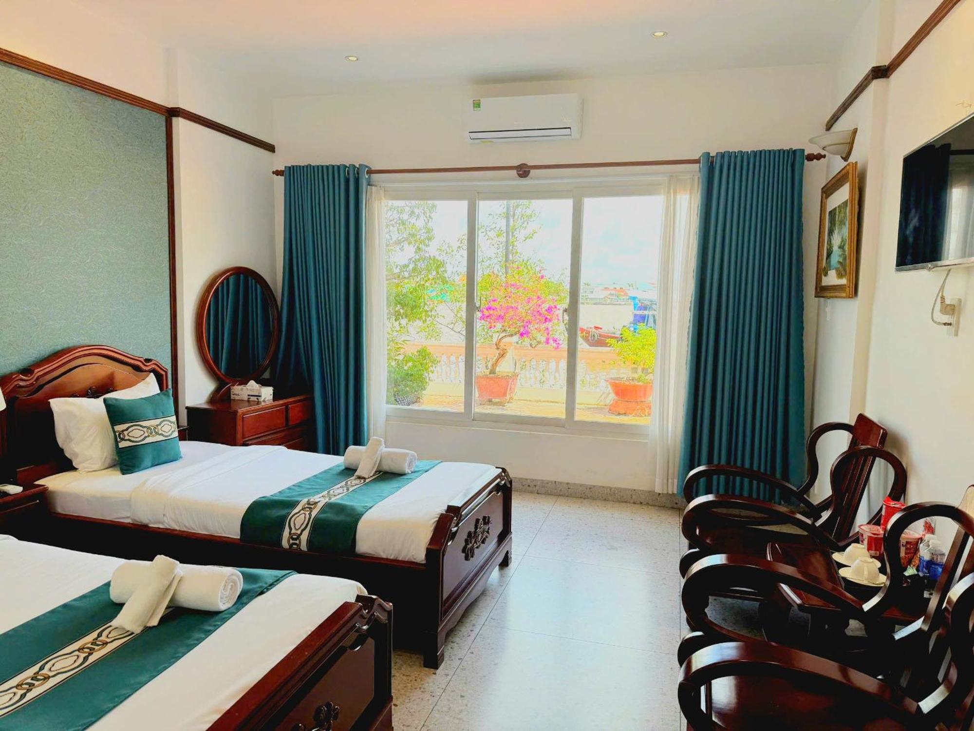Chuong Duong Hotel My Tho Bagian luar foto